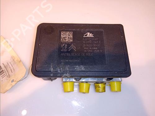 Used ABS pump ABS pump CITROËN C3 II (SC_) 1.2 VTi 82 (82 hp) 11100334 11100334