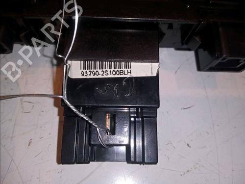Warning switch HYUNDAI ix35 (LM, EL, ELH) 2.0 CRDi 4WD | BP11100757I22