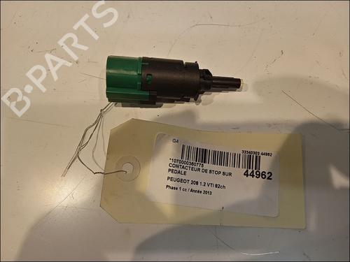 Used Electronic module Electronic module PEUGEOT 208 I (CA_, CC_) 1.2 VTI 82 (82 hp) 14876827 14876827