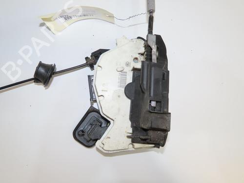 Højre fortil lås SEAT LEON (5F1) 1.2 TSI (105 hp) 29601117