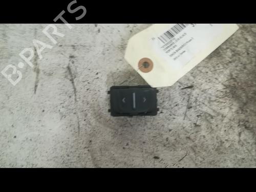 Used Left front window switch Left front window switch DACIA SANDERO II 1.2 (75 hp) 9606945 9606945