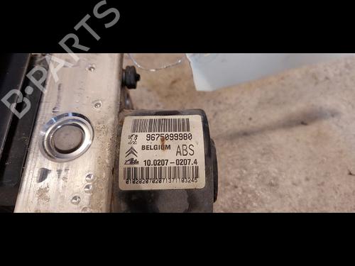 Used ABS pump ABS pump CITROËN C3 II (SC_) 1.4 HDi 70 (SC8HZC, SC8HR0, SC8HP4) (68 hp) 9610817 9610817