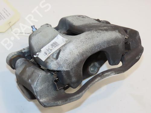 Used Right front brake caliper Right front brake caliper PEUGEOT 208 II (UB_, UP_, UW_, UJ_) 1.2 PureTech 100 (101 hp) 26381222 26381222