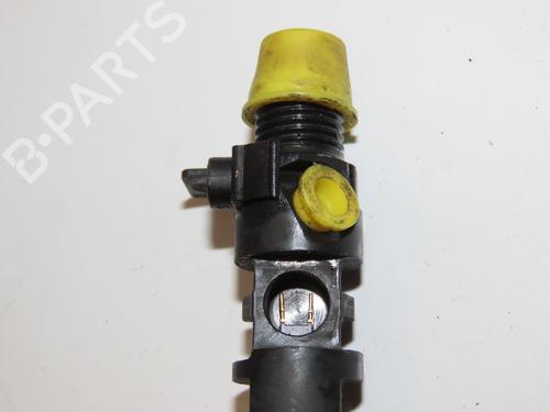 Used Injector PEUGEOT 3008 I MPV (0U_) 2.0 HDi 150 / BlueHDi 150 (150 hp) 28801392