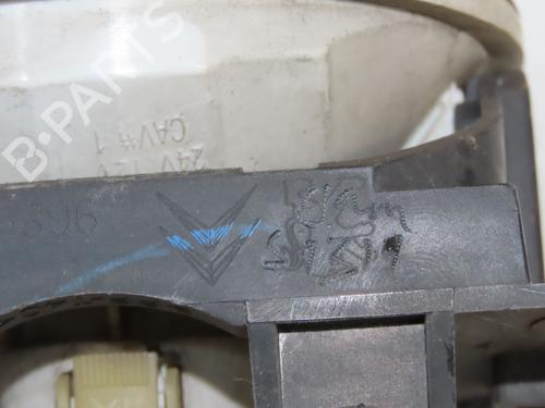 Used Left front fog light Left front fog light PEUGEOT 5008 (0U_, 0E_) 1.6 HDi (112 hp) 36511103 36511103