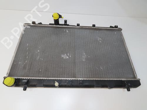 Used Water radiator Water radiator 37083252 37083252