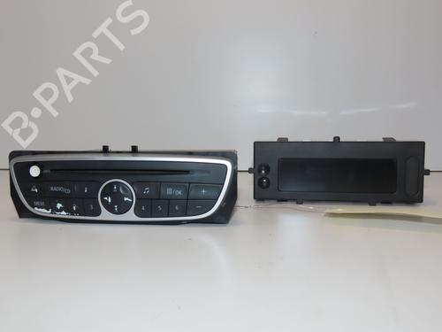radio-renault-megane-iii-hatchback-bz01_-b3_-2008-28968075 main image