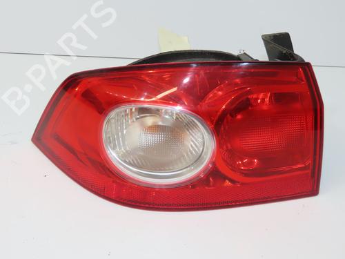 Used Left taillight RENAULT LAGUNA II (BG0/1_) 2.0 16V (BG00, BG0K, BG0P, BG0W) (135 hp) 32005049
