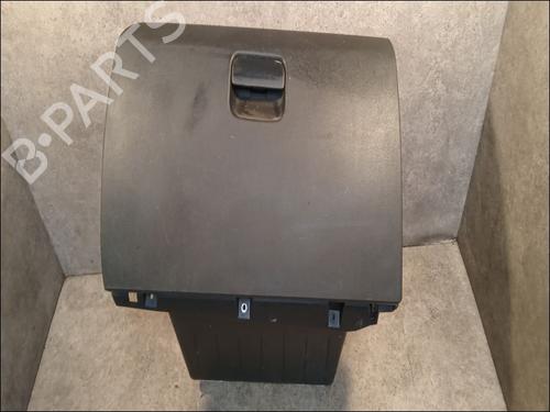 Used Glove box Glove box KIA VENGA (YN) 1.6 CRDi 115 (116 hp) 9617564 9617564