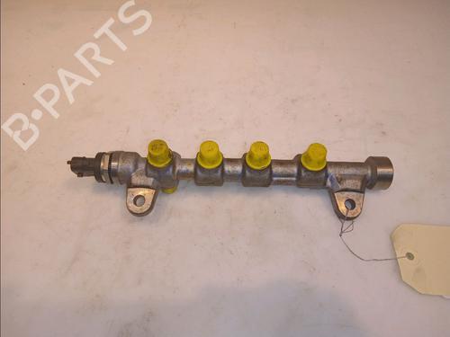 Used Injection rail Injection rail JEEP RENEGADE SUV (BU, B1, BV) 1.6 CRD (120 hp) 15742079 15742079