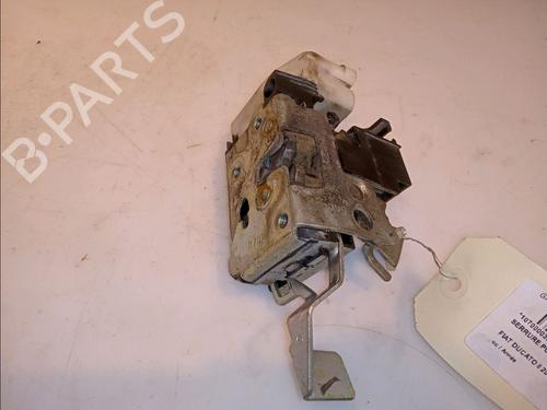 front-right-lock-fiat-ducato-platformchassis-244_-28-jtd-1334723080-2001-12173837 main image