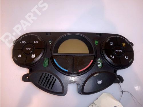 Used Climate control FORD FOCUS I (DAW, DBW) 1.8 Turbo DI / TDDi (90 hp) 11820820