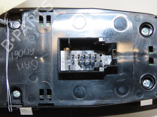 Left front window switch BMW 1 (F20) 118 d | BP37675091I27 - Image 3