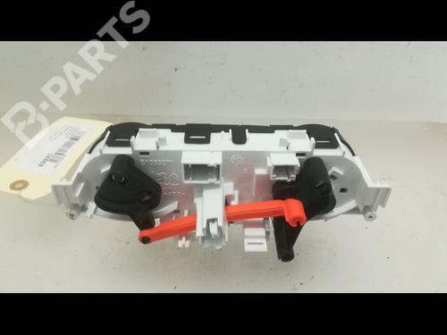 Climate control PEUGEOT 208 I (CA_, CC_) 1.2 VTi 68 / PureTech 68 | BP9597602I5