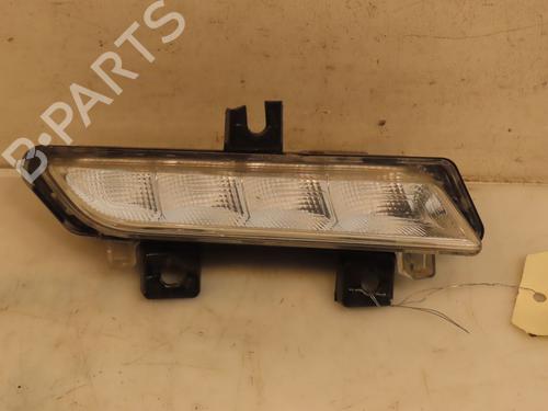 Used Right daytime light Right daytime light RENAULT CLIO IV Grandtour (KH_) 1.5 dCi 75 (75 hp) 33249705 33249705