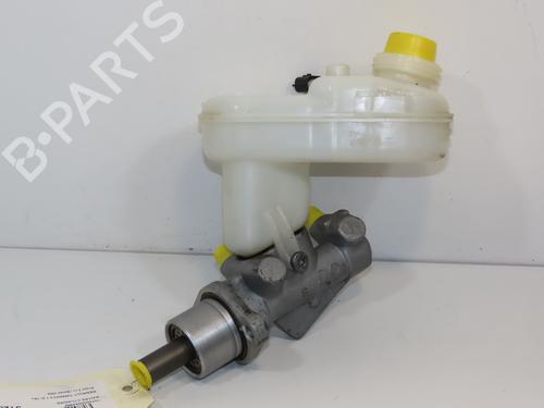 Used Brake master cylinder Brake master cylinder RENAULT TWINGO II (CN0_) 1.2 16V (CN0K, CN0V, CN0A) (76 hp) 19326509 19326509