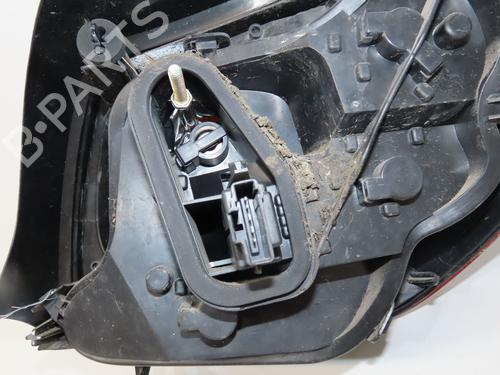 left-taillight-citroen-ds3-sa_-2009-2010-2011-2012-2013-2014-2015-2016-36657781 main image
