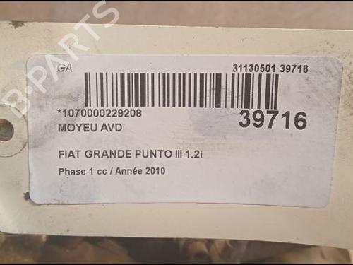 Used Left front steering knuckle FIAT GRANDE PUNTO (199_) 1.2 (65 hp) 14875537