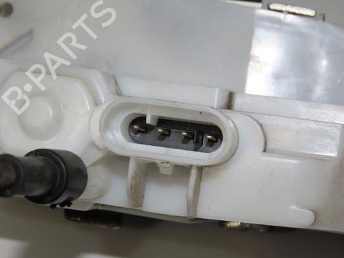 front-right-lock-renault-twingo-ii-cn0_-2007-32223404 main image