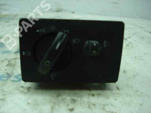 Used Headlight switch FORD FOCUS II Convertible [2006-2010]  1340116