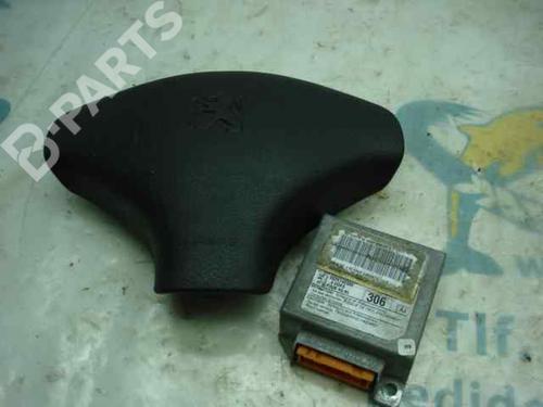 Used Driver airbag PEUGEOT 306 Hatchback (7A, 7C, N3, N5) [1993-2003]  1435468