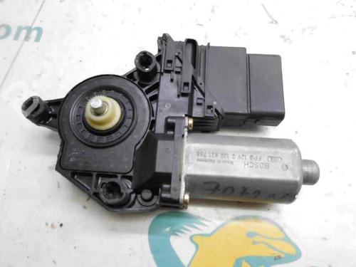 Used Right rear window motor VW GOLF IV (1J1) [1997-2008]  601498