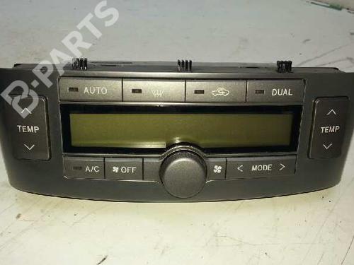 Used Climate control TOYOTA AVENSIS Saloon (_T25_) [2003-2008]  842686