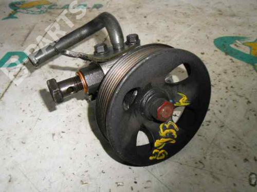Used Steering pump HYUNDAI TRAJET (FO) 2.0 CRDi (113 hp) 193497