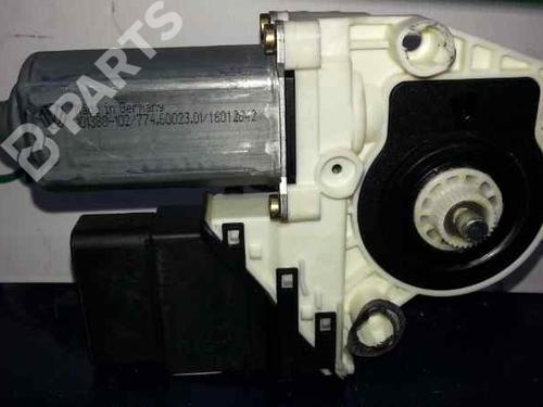 Used Right rear window motor SEAT LEON (1M1) [1999-2006]  2583410