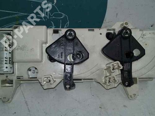 Climate control RENAULT SCÉNIC I MPV (JA0/1_, FA0_)  | BP2562558I5 