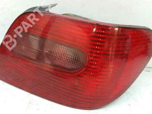 Used Right taillight CITROËN XSARA (N1) 1.9 D (68 hp) 122447