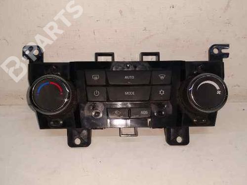 Used Climate control CHEVROLET CRUZE Hatchback (J305) [2010-2025]  605596