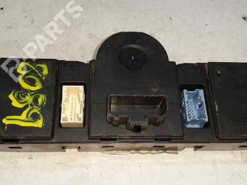 Climate control RENAULT SCÉNIC II (JM0/1_)  | BP2580161I5 