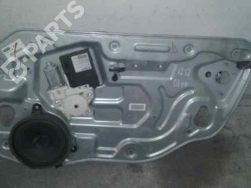 Alzavetro anteriore destra VOLVO V50 (545) 2.4 (140 hp) 679855