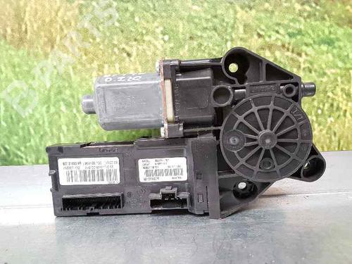 Used Left front window motor RENAULT MEGANE III Hatchback (BZ0/1_, B3_) [2008-2025]  664378