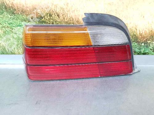 Left taillight BMW 3 Coupe (E36) 318 is (140 hp) 826789