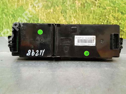 Airco bedieningspaneel RENAULT MEGANE III Hatchback (BZ0/1_, B3_) [2008-2025]  2596333