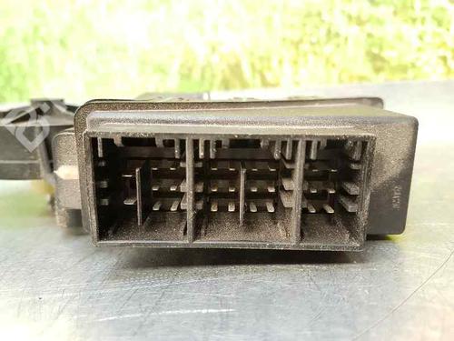 Right front window motor VW POLO (9N_, 9A_)  | BP3195249E20 