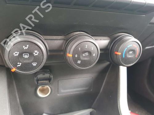 Used Climate control RENAULT CLIO V (B7_) [2019-2025]  19033886