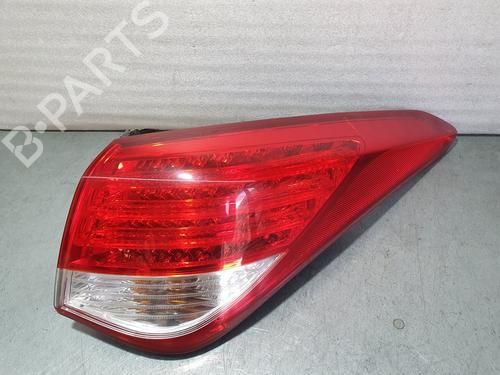Used Right taillight HYUNDAI i40 I (VF) 1.6 GDI (135 hp) 13512519