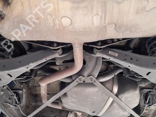 Used Rear axle Rear axle VW EOS (1F7, 1F8) 2.0 TDI (140 hp) 33831726 33831726
