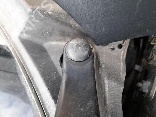 front-wiper-motor-seat-toledo-iii-5p2-2004-2005-2006-2007-2008-2009-31345570 main image