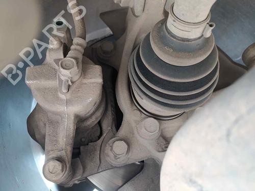 Used Right front steering knuckle TOYOTA COROLLA Hatchback (_E21_, _EA1_, _EH1_) 1.8 Hybrid (ZWE211, ZWE219) (122 hp) 23501797