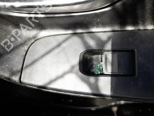 right-front-window-switch-toyota-yaris-_p13_-2010-2011-2012-2013-2014-2015-2016-2017-2018-2019-2020-35791014 main image