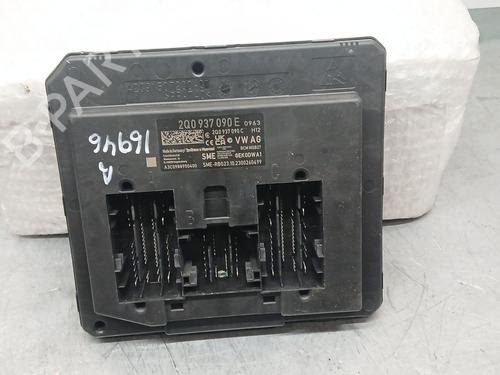 Used Fuse box SEAT ARONA (KJ7, KJP) 1.0 TSI (110 hp) 32435147