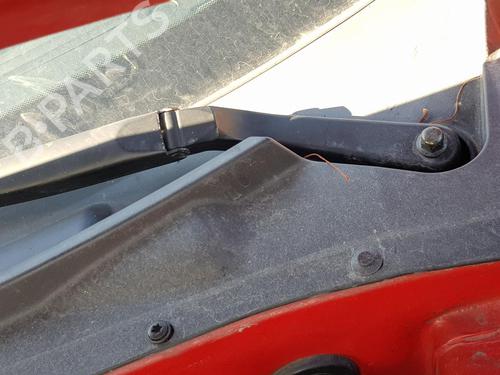 Used Front wiper motor HYUNDAI COUPE II (GK) 1.6 16V (105 hp) 12502286