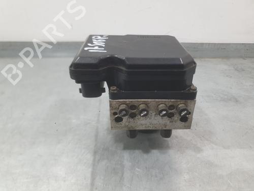 Used ABS pump ABS pump NISSAN X-TRAIL II (T31) 2.0 dCi 4x4 (150 hp) 33695081 33695081