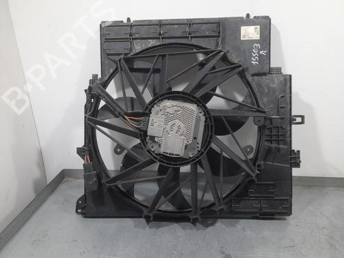 Used Radiator fan Radiator fan 30396232 30396232