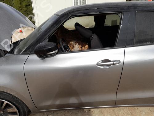 Używane Drzwi przednie lewe SUZUKI SWIFT V (AZ) 1.0 SHVS (A2L310) (111 hp) 29908135