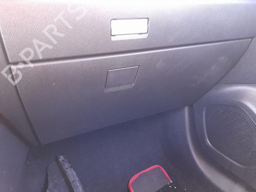 Boîte à gants CITROËN C4 III (BA_, BB_, BC_) 1.5 BlueHDi 130 (BBYHZB) (131 hp) 31862029